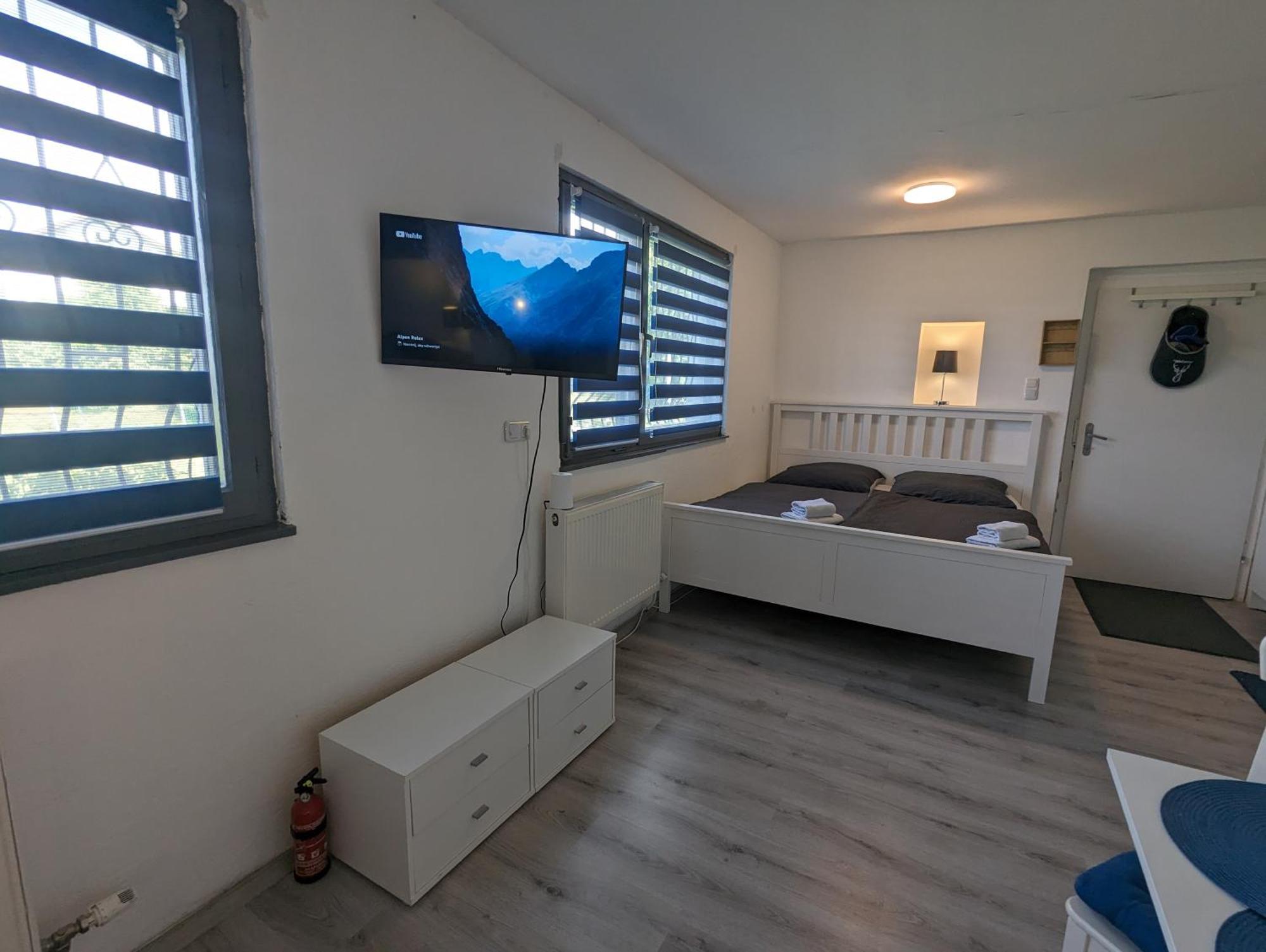 Lovely Studio With Free Parking On Premisis Asten Exterior foto